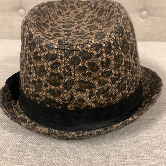 Scala Pronto Leopard Print Fedora Hat - Picture 3 of 12